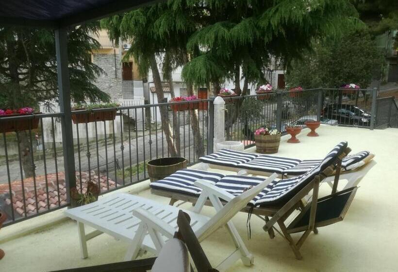 غرفة قياسية رباعية مطلة على البحر, La Panoramica