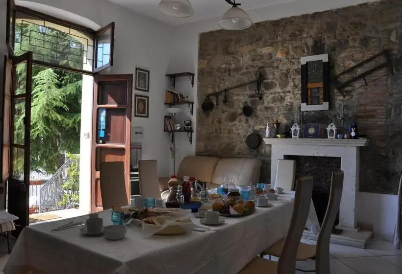 景色の見えるスタンダード4人部屋, La Panoramica