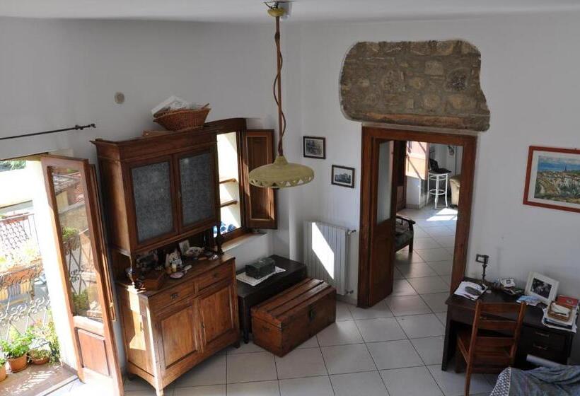 غرفة قياسية رباعية مطلة على البحر, La Panoramica