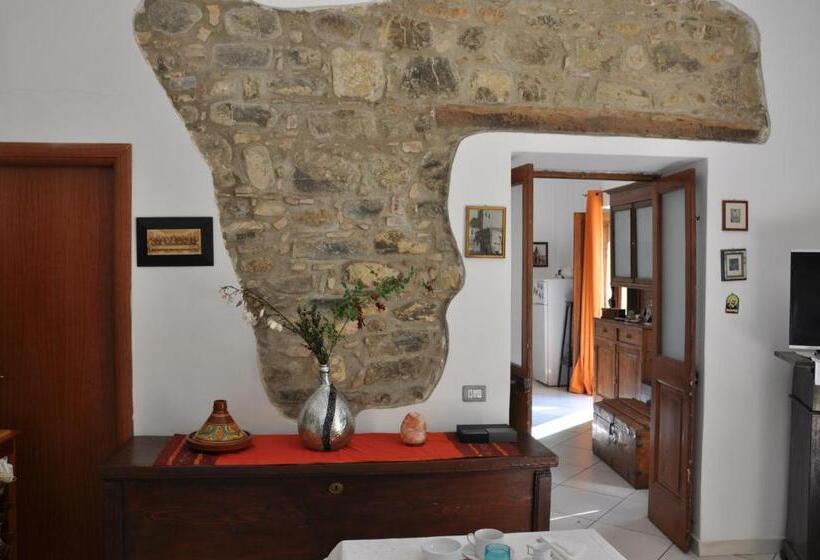 غرفة قياسية رباعية مطلة على البحر, La Panoramica