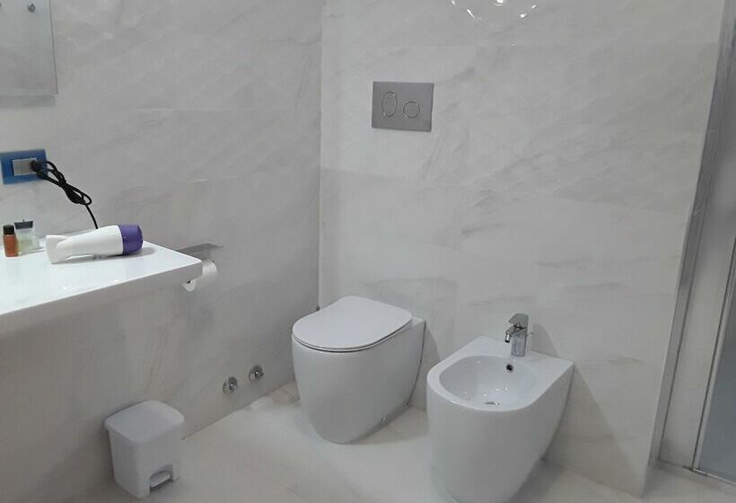 Трехместный Номер Комфорт, La Riviera