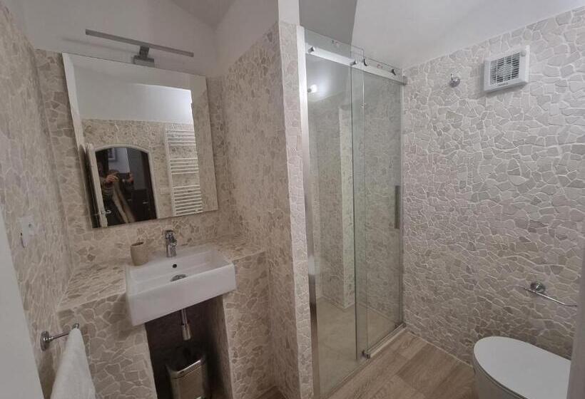 اتاق لوکس, Stella Del Mar S.stefano