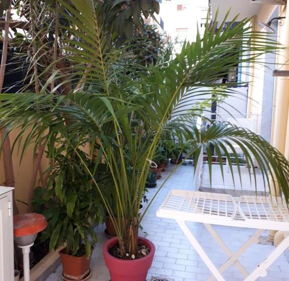 Четырехместный Номер Стандарт, La Riviera