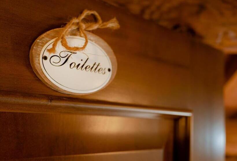 バス共有のスタンダードルーム, Casa Stefy