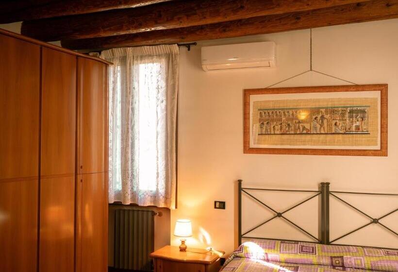 Standard room with outdoor bath, Casa Stefy