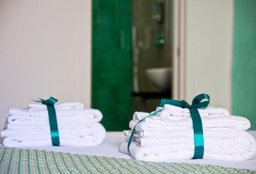 غرفة قياسية ثلاثية, B&b Vietri 360