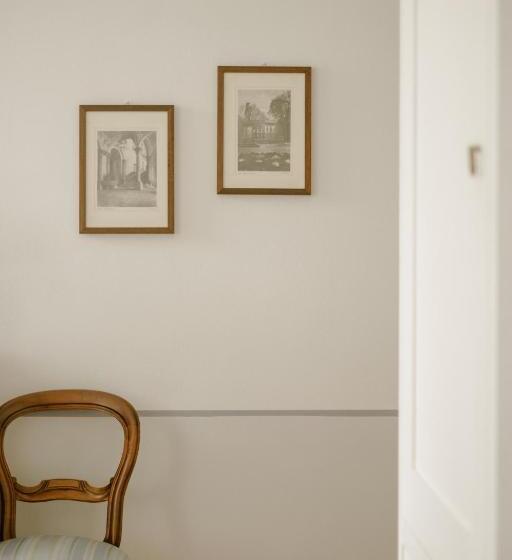 غرفة قياسية, Belcasale