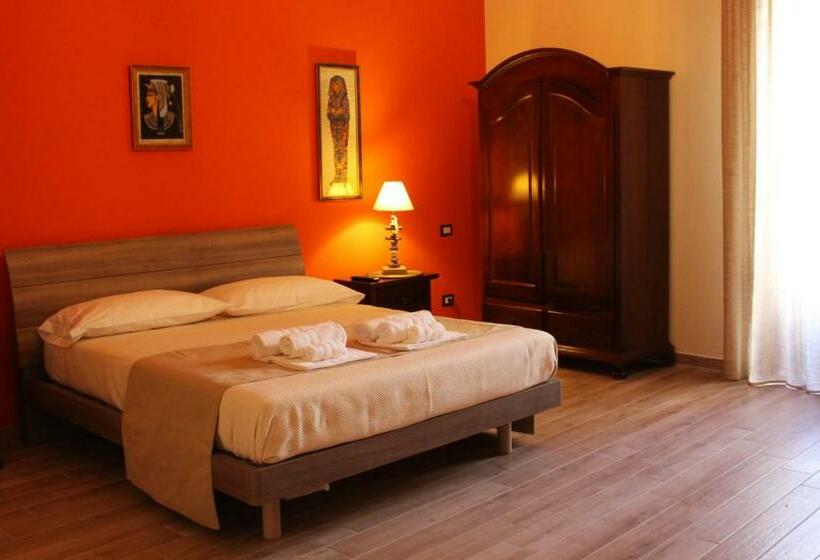 חדר סטנדרט לארבעה, Isolabella