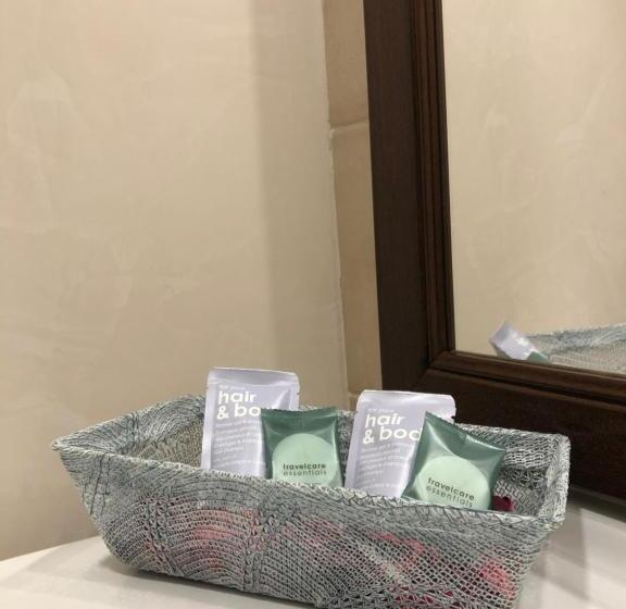 חדר סטנדרט לארבעה, Isolabella