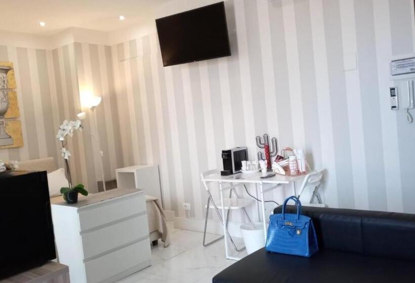 اتاق لوکس خانوادگی, B&b Pescara Centro Luxury Suite