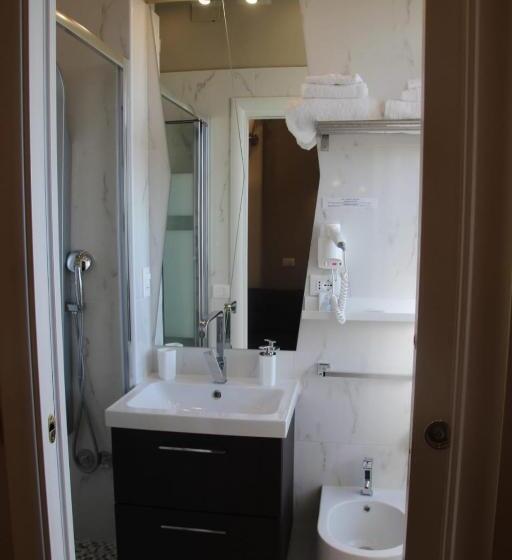 اتاق لوکس خانوادگی, B&b Pescara Centro Luxury Suite