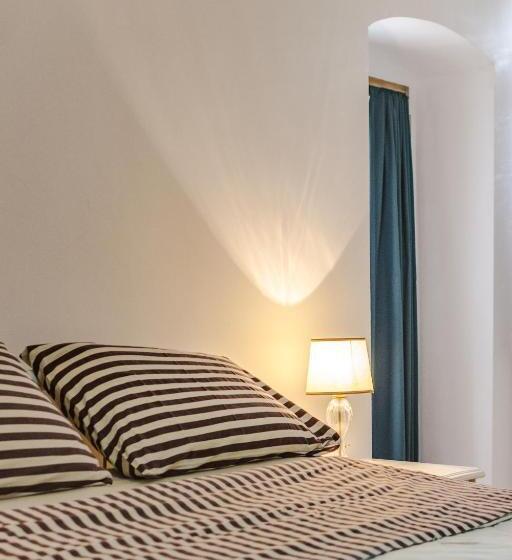 Семейный Номер, B&b Svago In Centro