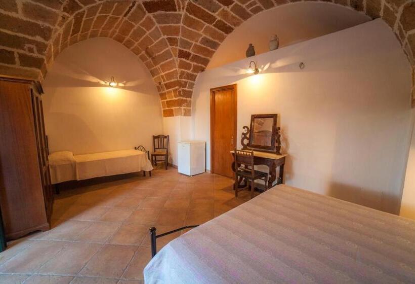 スタンダードトリプルルーム, Masseria Fracchicchi