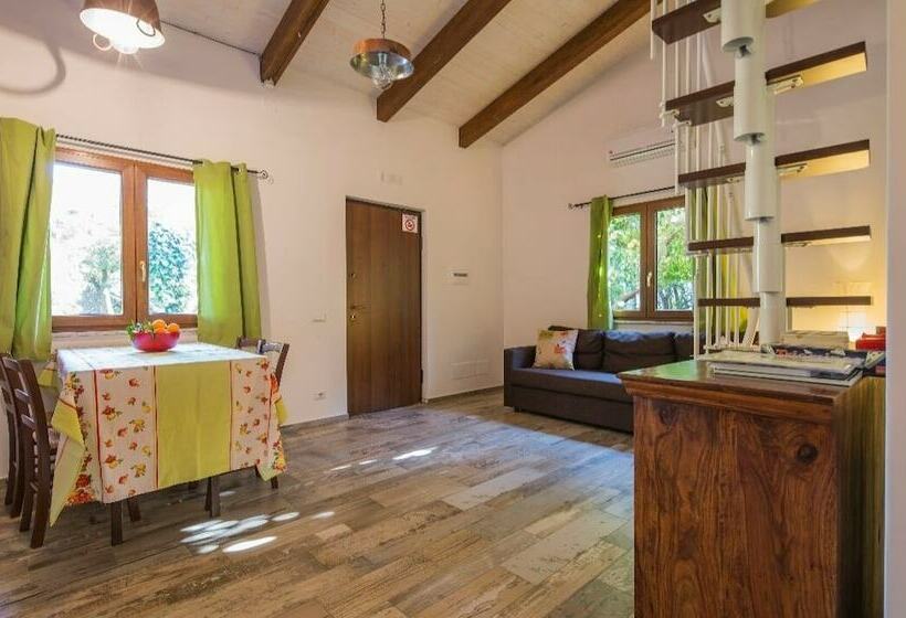 شاليه غرفة نوم واحدة, Villa Le Favole