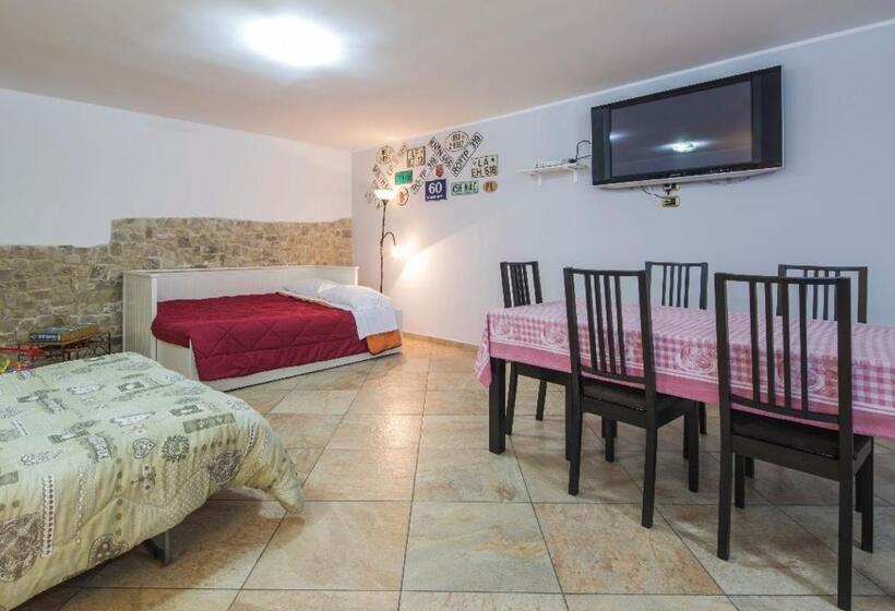 شقة غرفة واحدة مزودة بتراس, Villa Le Favole