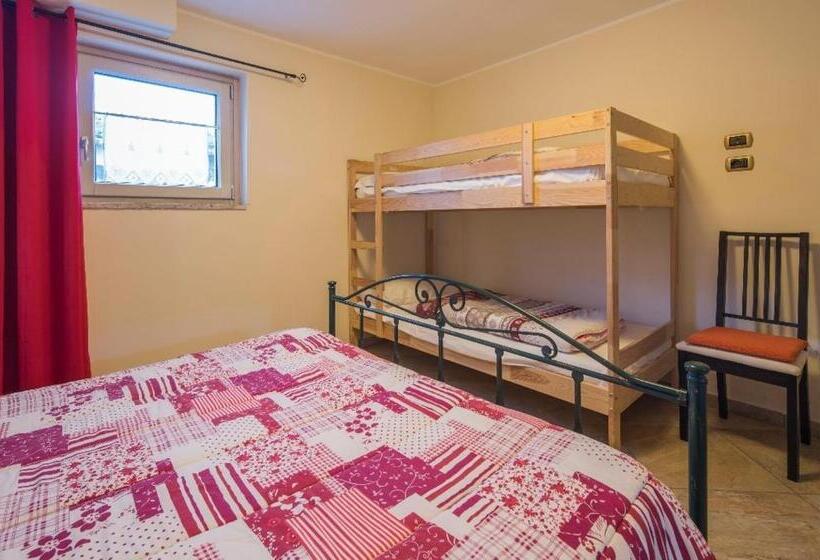 شقة غرفة واحدة مزودة بتراس, Villa Le Favole