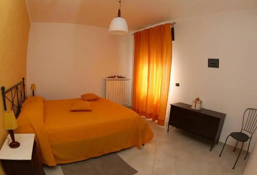 Quarto Triplo Standart, Cusanarella Mia