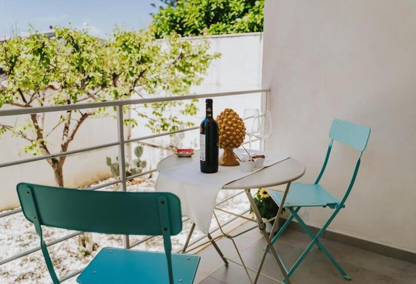 Люкс Вид на Сад, Villa Sece  Luxury Rooms