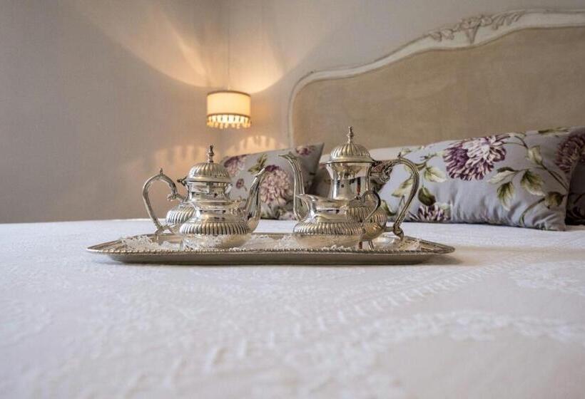 اتاق استاندارد با چشم‌انداز دریا, Santa Lucia B&b