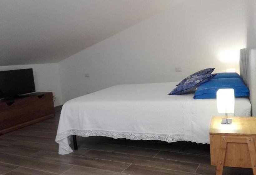 اتاق اکونومی, Santa Lucia B&b