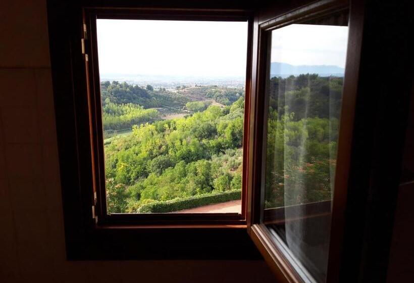 Трехместный Номер Стандарт с Видом, Affitta Camere San Miniato