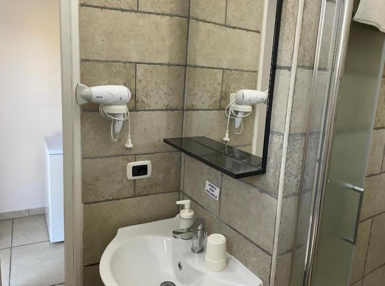 Standard Neljän Hengen Huone, B&b Franziska Mare