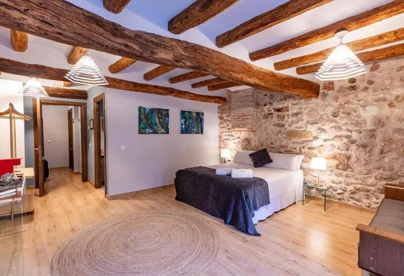 سوییت جونیور, El Palauet Del Priorat