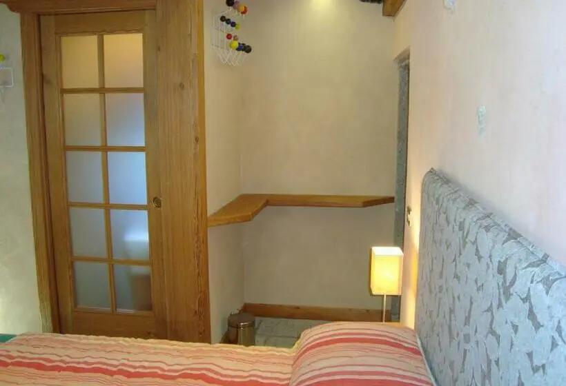 Standard-huone Sisäpuolella, B&b La Quana