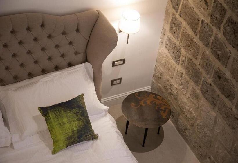 سوییت لوکس, La Chiaja Art&relais