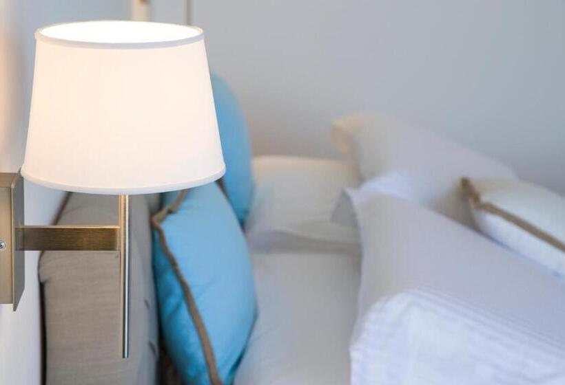 سوییت جونیور, La Chiaja Art&relais