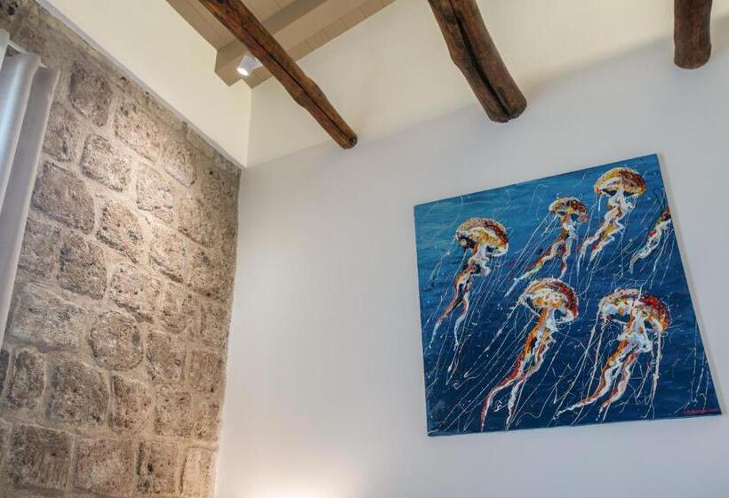 اتاق سوپریور, La Chiaja Art&relais