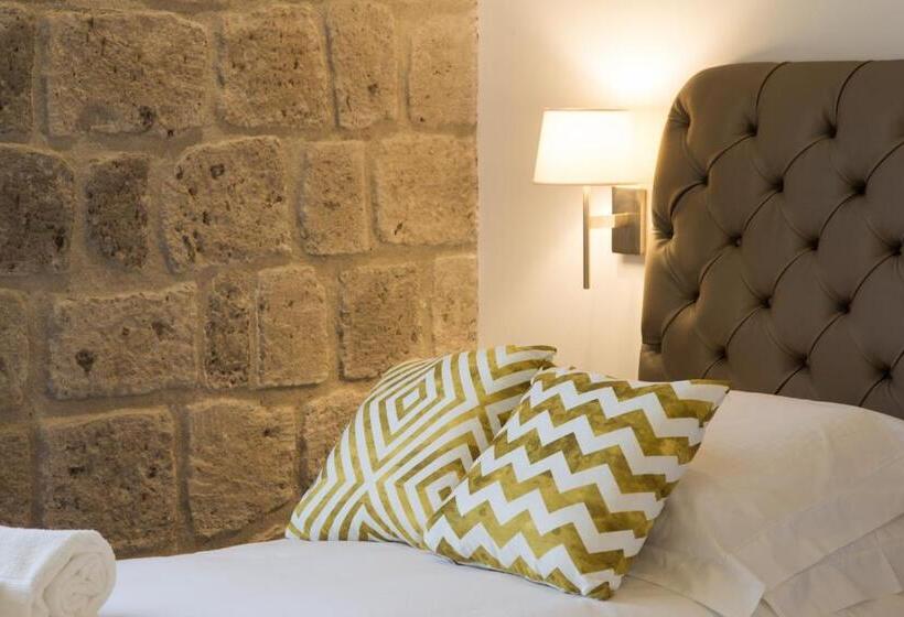 اتاق سوپریور, La Chiaja Art&relais