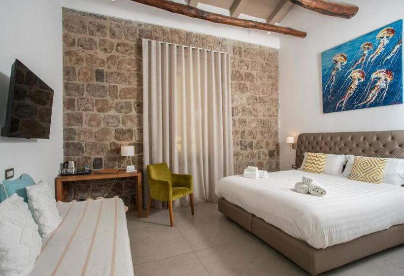 اتاق سوپریور, La Chiaja Art&relais