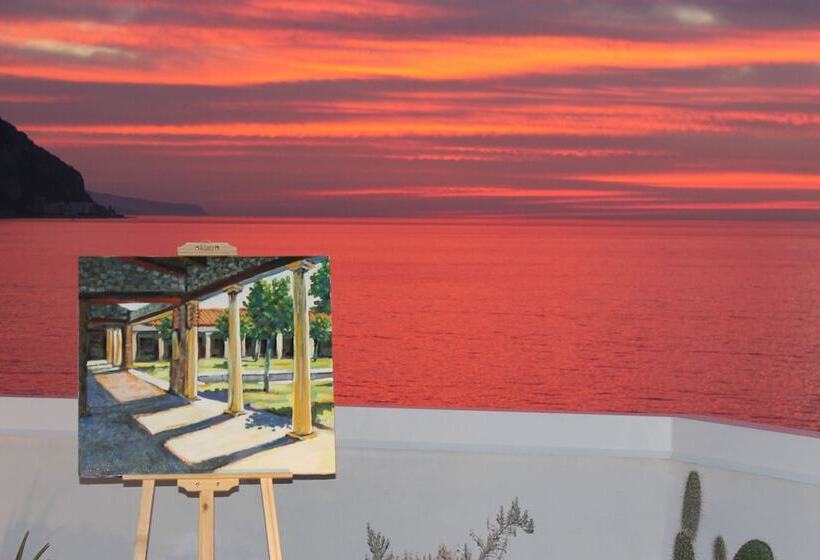 سوییت جونیور, La Chiaja Art&relais