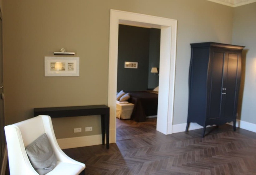 Номер Стандарт, Relais Il Santissimo