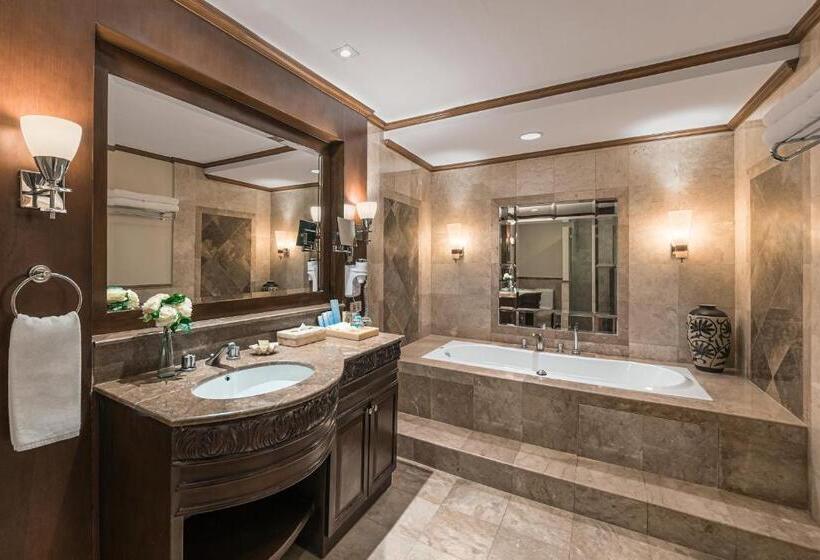 Президентский Люкс, Henann Regency Resort And Spa
