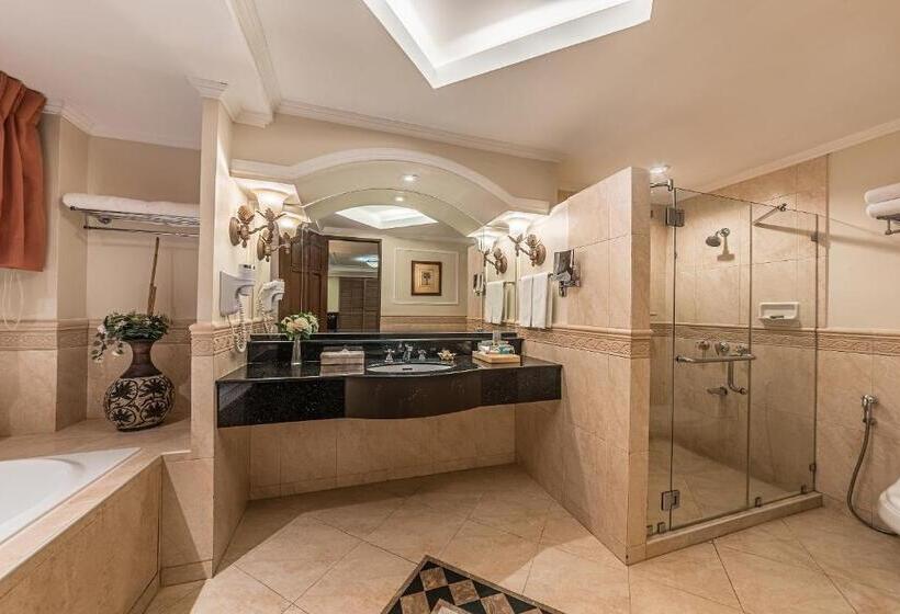 Royal Suite, Henann Regency Resort And Spa