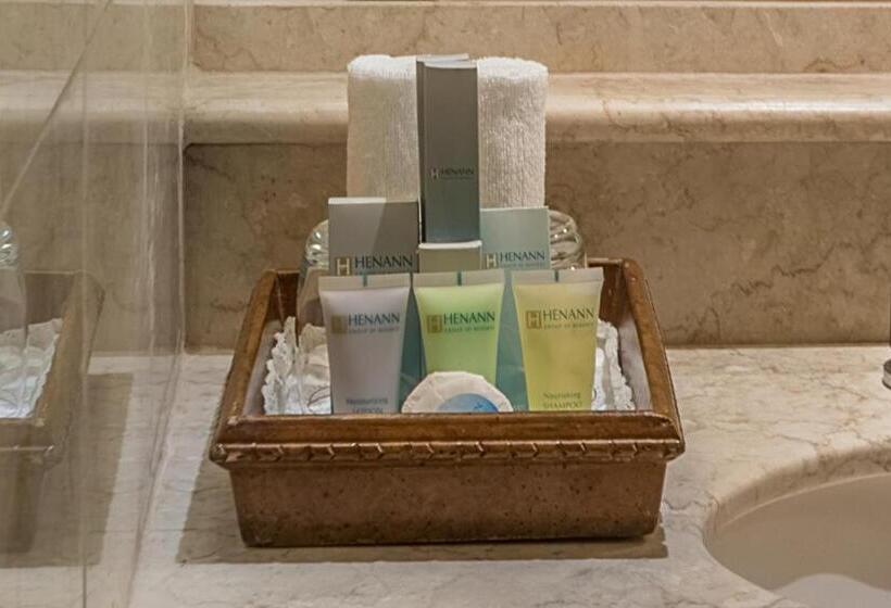 Presidential Suite, Henann Regency Resort And Spa