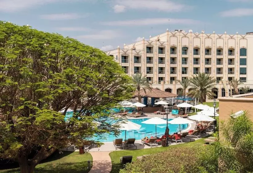 کلبه ییلاقی, Al Ain Rotana