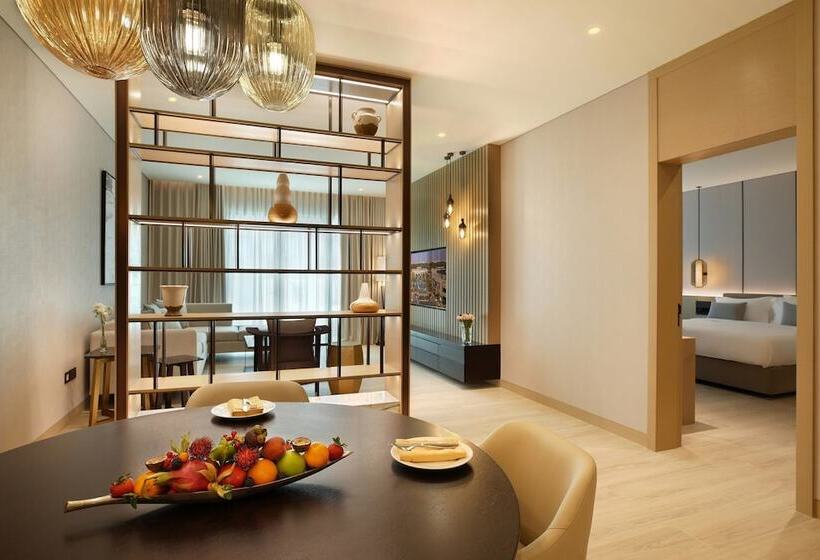 کلبه ییلاقی, Al Ain Rotana