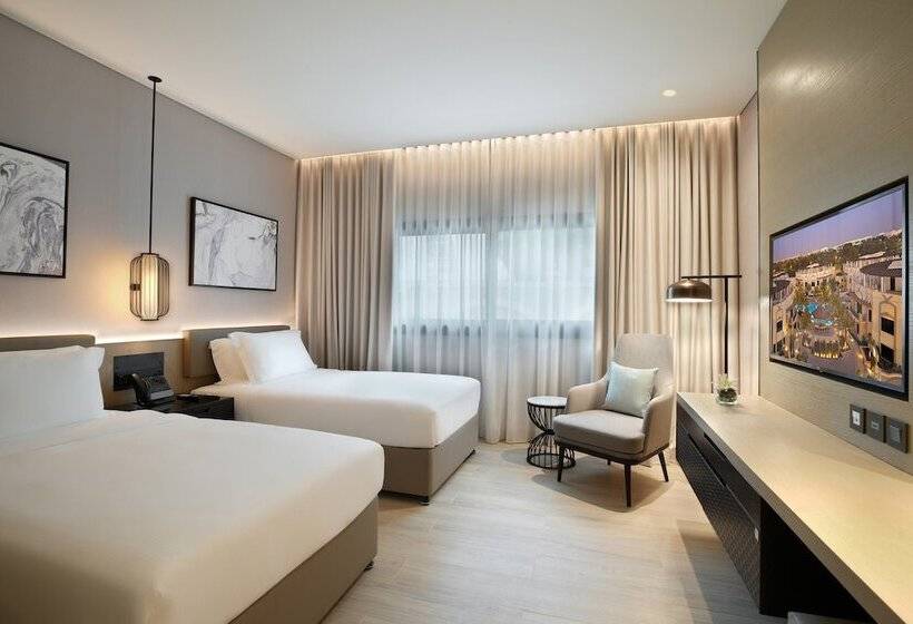 کلبه ییلاقی, Al Ain Rotana