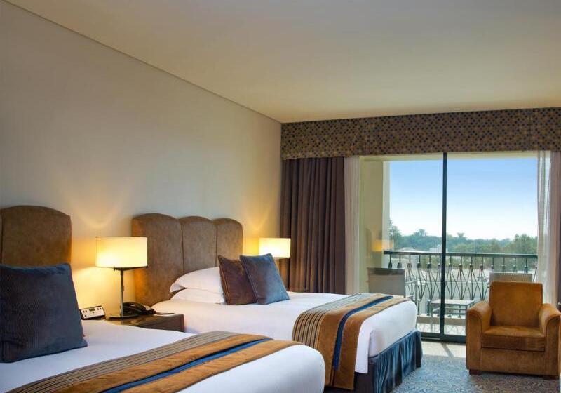 اتاق پرمیوم, Al Ain Rotana