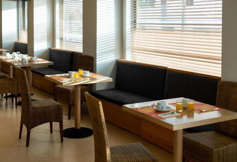 غرفة كلاسيكية مع بلكونة, Alcossebre