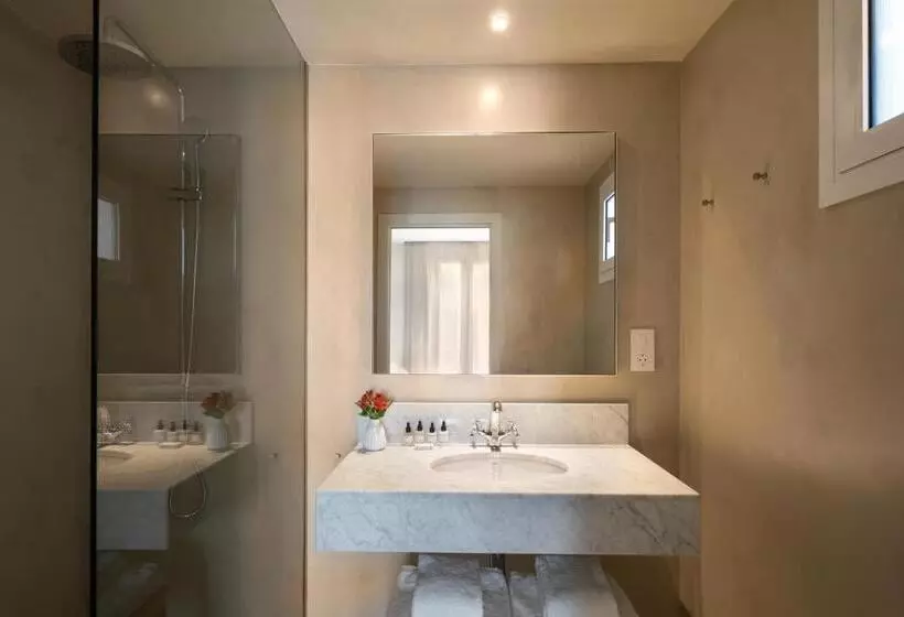 Chambre Standard avec Balcon, Casa Teva Barcelona
