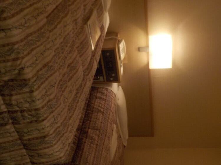 חדר סטנדרט, Crown Hills Kokura