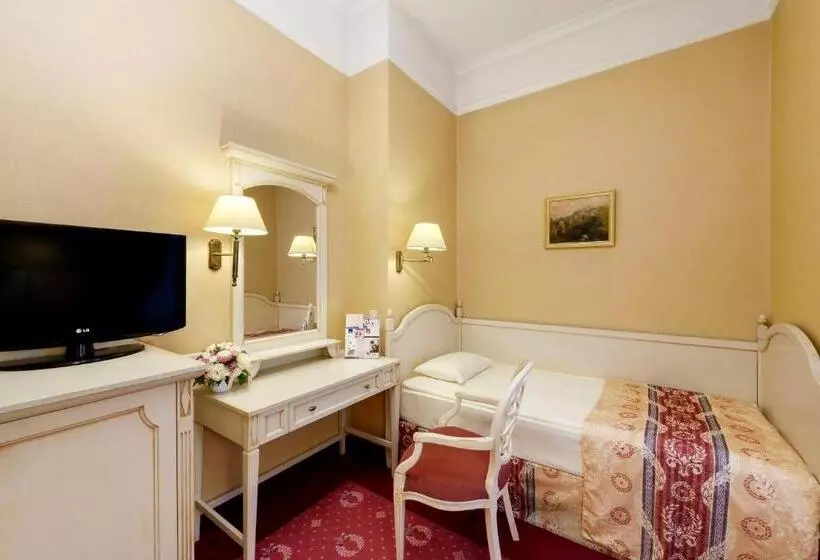 クラシックシングルルーム, Danubius Hotel Astoria City Center