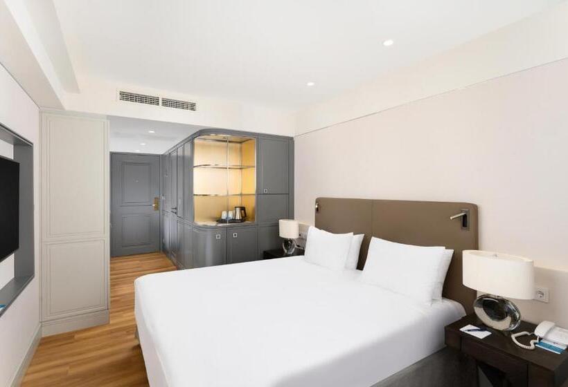 Номер Superior, Danubius Hotel Astoria City Center