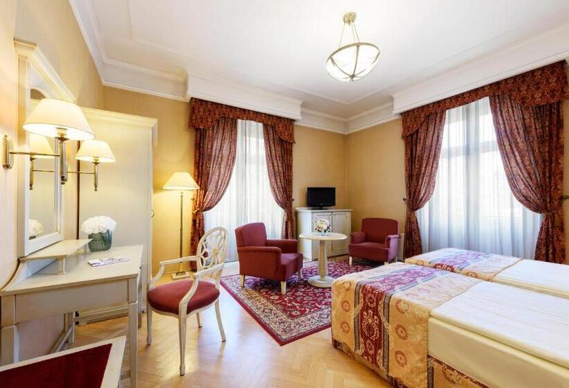 غرفة عائلية, Danubius Hotel Astoria City Center
