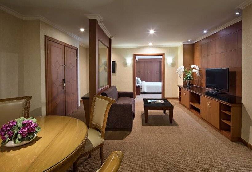 جناح, Golden Boutique Hotel Kemayoran
