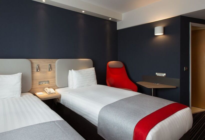 اتاق استاندارد, Holiday Inn Express Geneva Airport, An Ihg